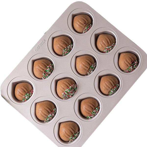 12 Holes Non-Stick Muffin Baking Tray 12-Cup Cake Mold